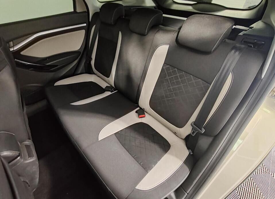 LADA (ВАЗ) Vesta, I SW Cross 1.6 CVT (113 л.с.)