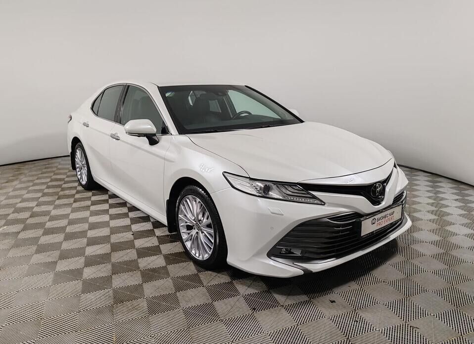 Toyota Camry, VIII (XV70) 3.5 AT (249 л.с.)